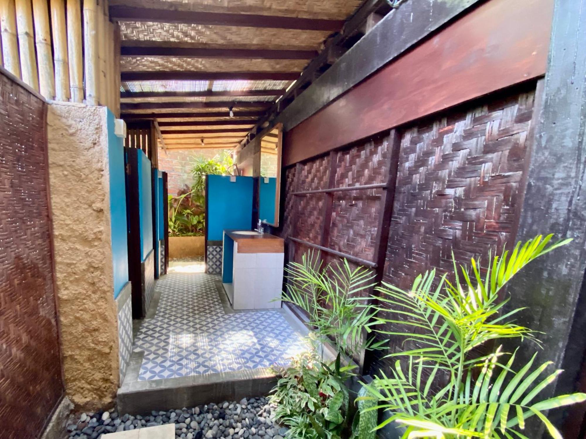 Blind Dog Inn Sanur Chambre photo