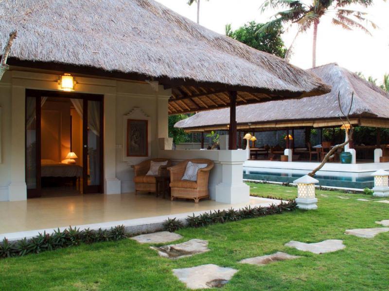 Blind Dog Inn Sanur Extérieur photo