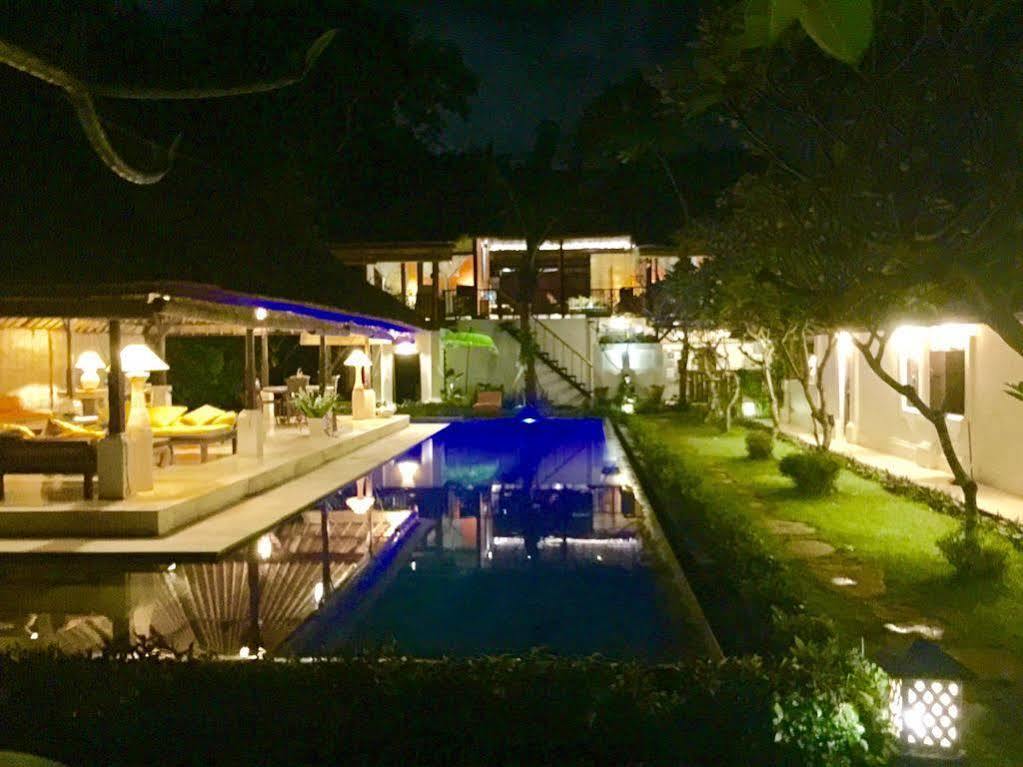 Blind Dog Inn Sanur Extérieur photo